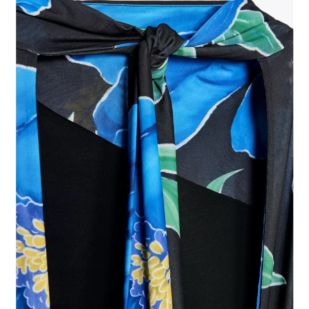 Zara BLUE FLORAL FLOWY PRINT HALTER NECK DRESS  - NWT! - Picture 15 of 16